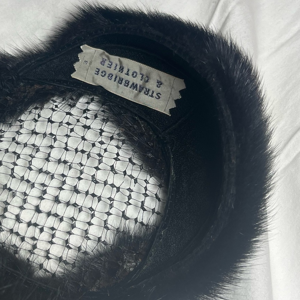 Vintage Strawbridge & Clothier Antique Fur Hat Collection Box 13 Mid-Century Hat - Picture 2 of 15